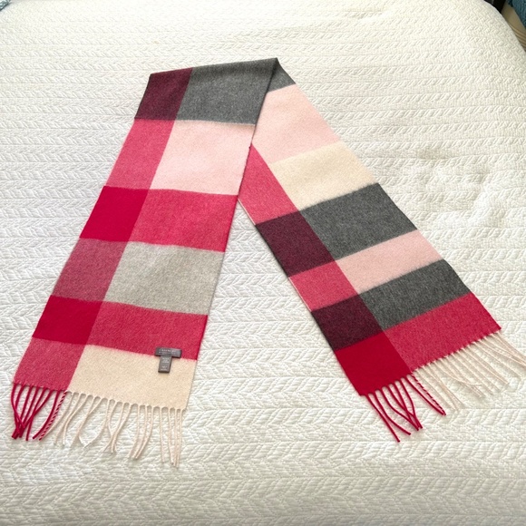 NWOT CHARTER CLUB 100% Cashmere Scarf Red/Pink/Grey/Ivory Black Plaid 10”x62” - Picture 6 of 12